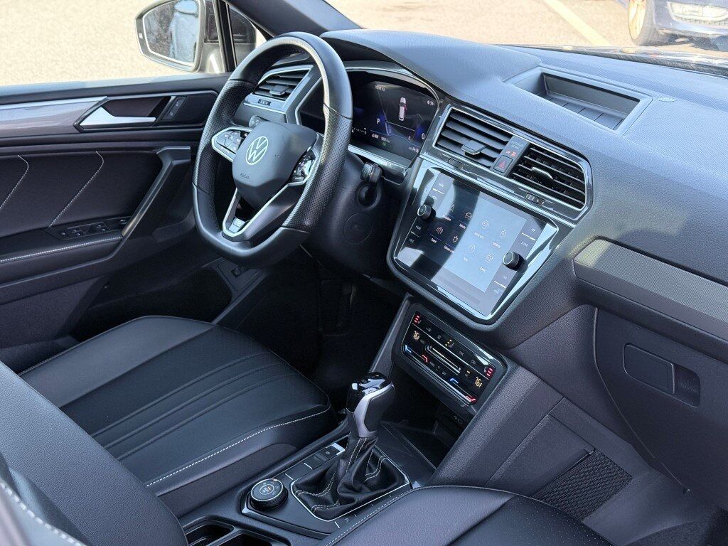 2024 Volkswagen Tiguan 2.0T SE R-Line Black Springfield VA