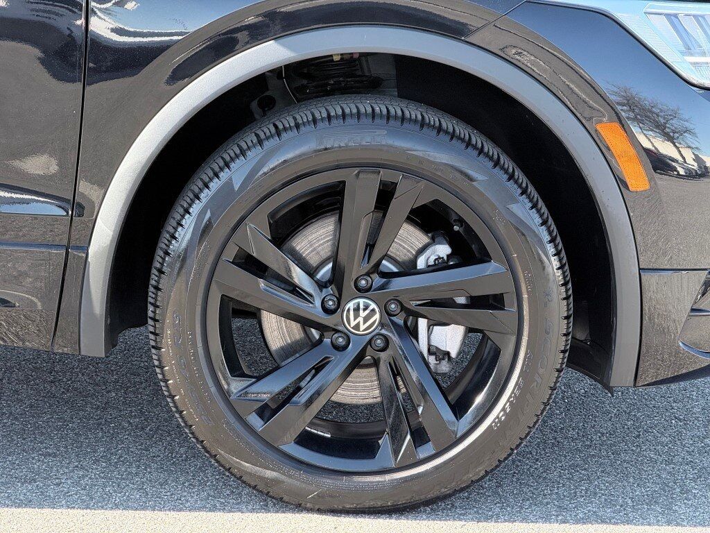 2024 Volkswagen Tiguan 2.0T SE R-Line Black Springfield VA