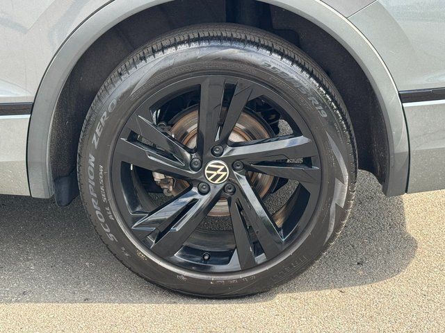 2024 Volkswagen Tiguan 2.0T SE R-Line Black Springfield VA