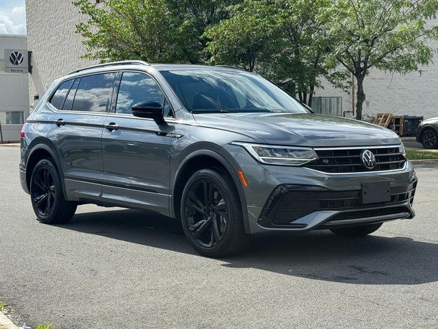 2024 Volkswagen Tiguan 2.0T SE R-Line Black