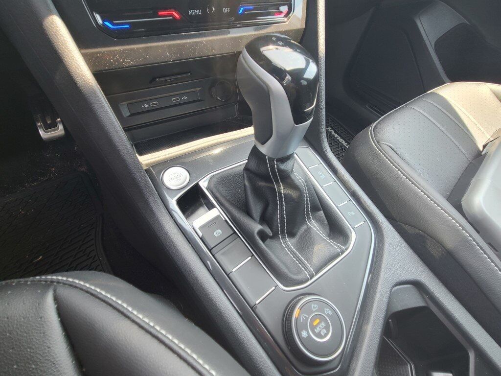 2024 Volkswagen Tiguan 2.0T SE R-Line Black Springfield VA