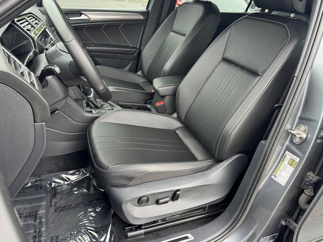 2024 Volkswagen Tiguan 2.0T SE R-Line Black Springfield VA