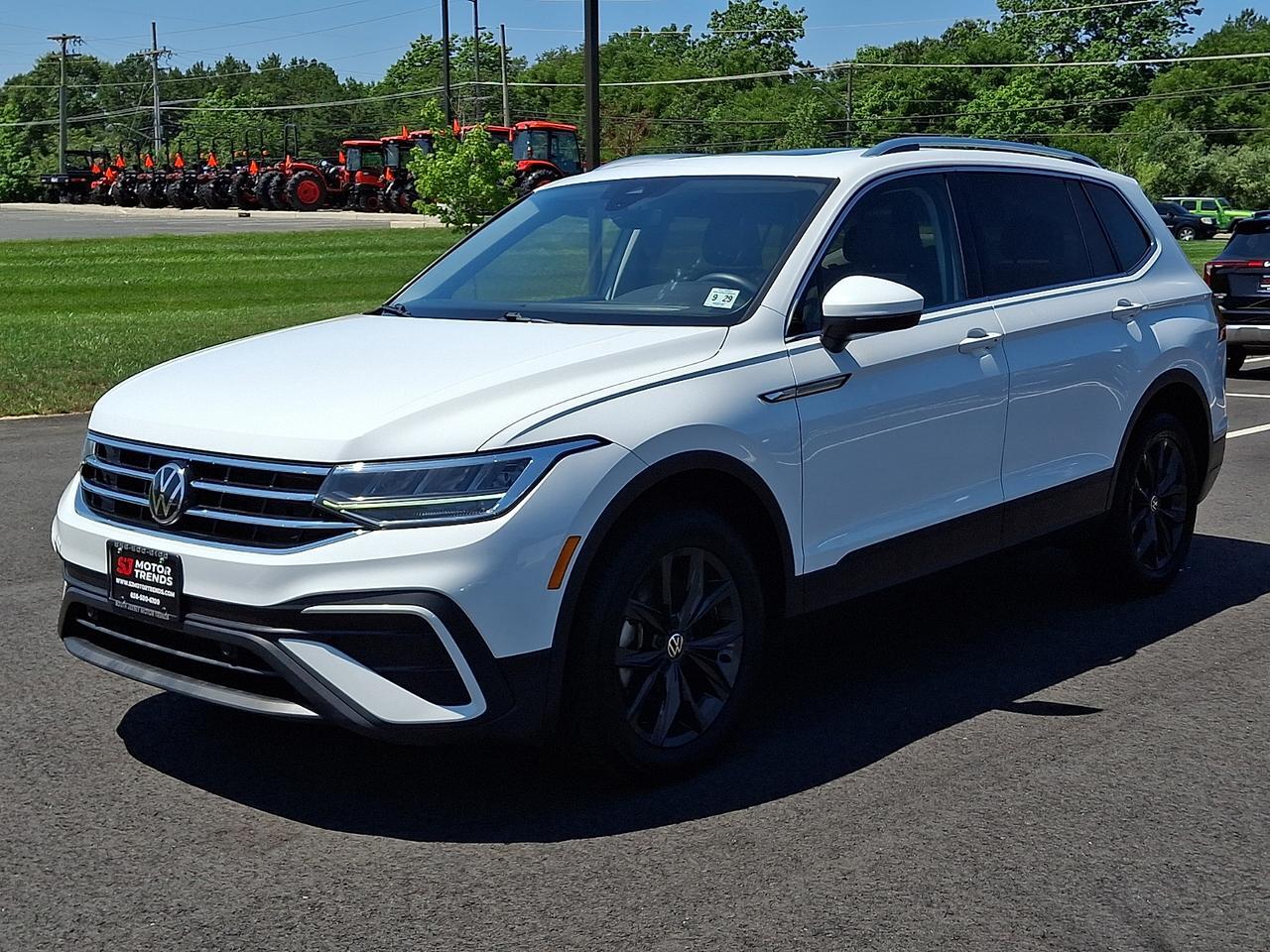 2024 Volkswagen Tiguan 2.0T SE