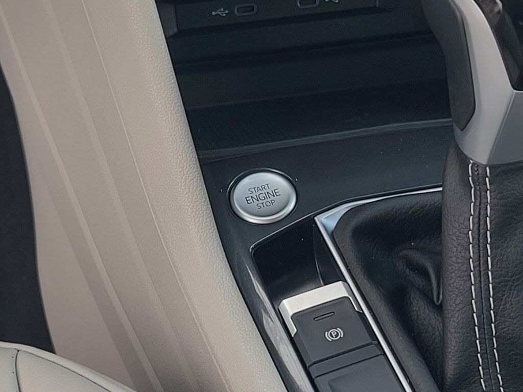 2024 Volkswagen Tiguan 2.0T SE Springfield VA
