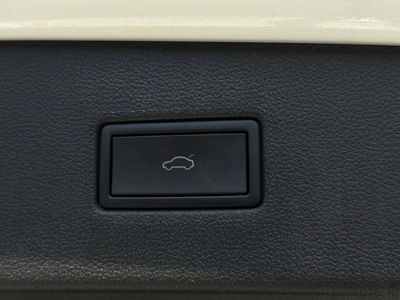 2024 Volkswagen Tiguan 2.0T SEL R-Line Hagerstown MD