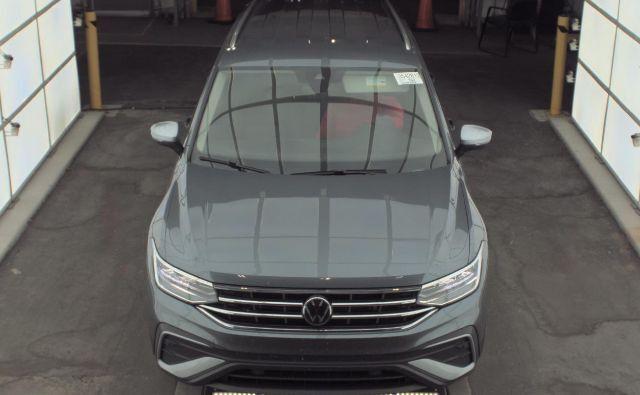 2024 Volkswagen Tiguan 2.0T Wolfsburg Edition