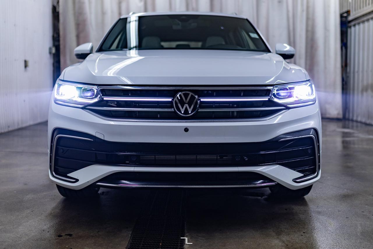 2024 Volkswagen Tiguan 4Motion Highline R-Line Leather Roof Nav BCam Red Deer AB