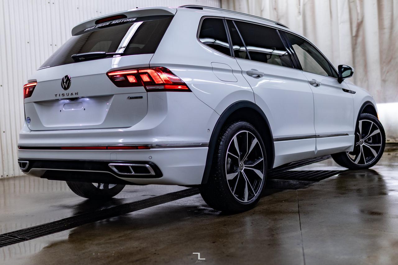 2024 Volkswagen Tiguan 4Motion Highline R-Line Leather Roof Nav BCam Red Deer AB