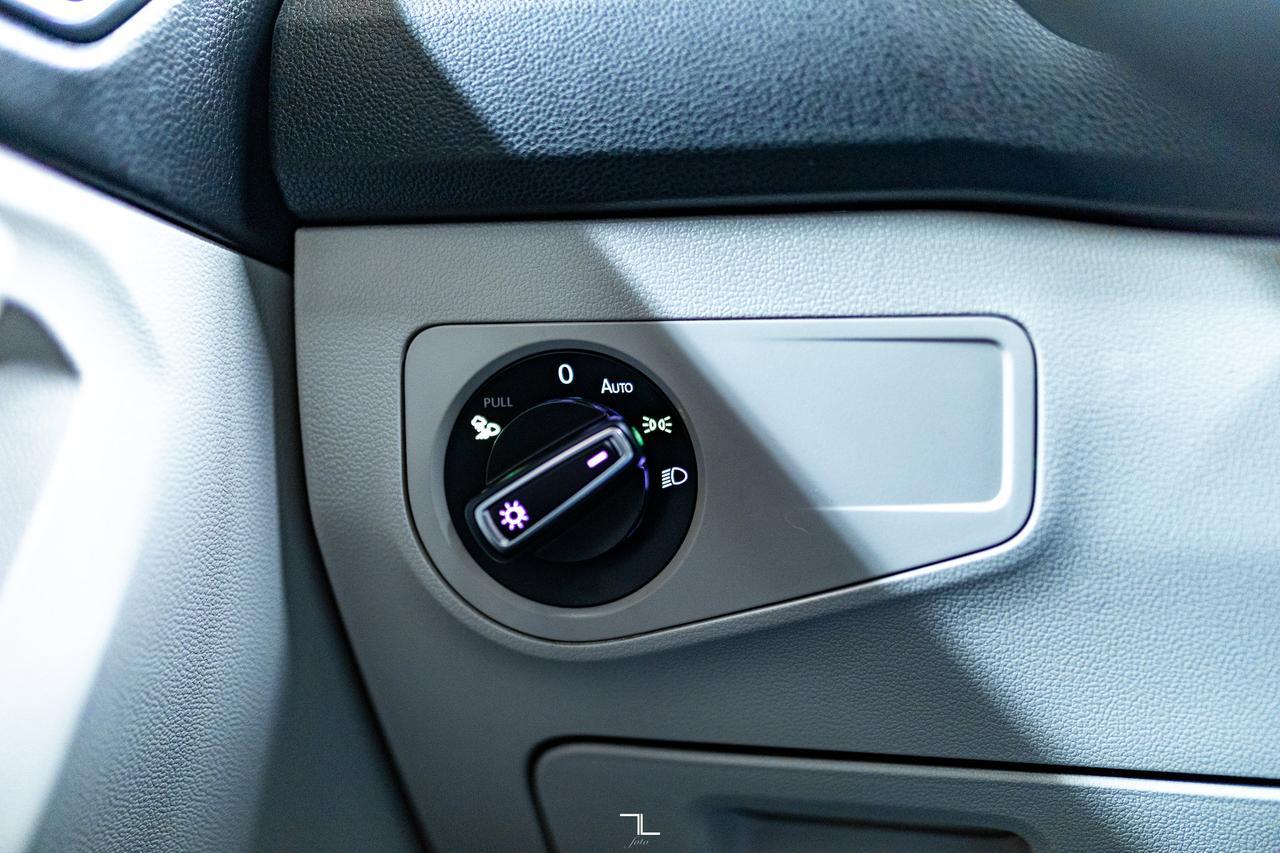 2024 Volkswagen Tiguan 4Motion Highline R-Line Leather Roof Nav BCam Red Deer AB