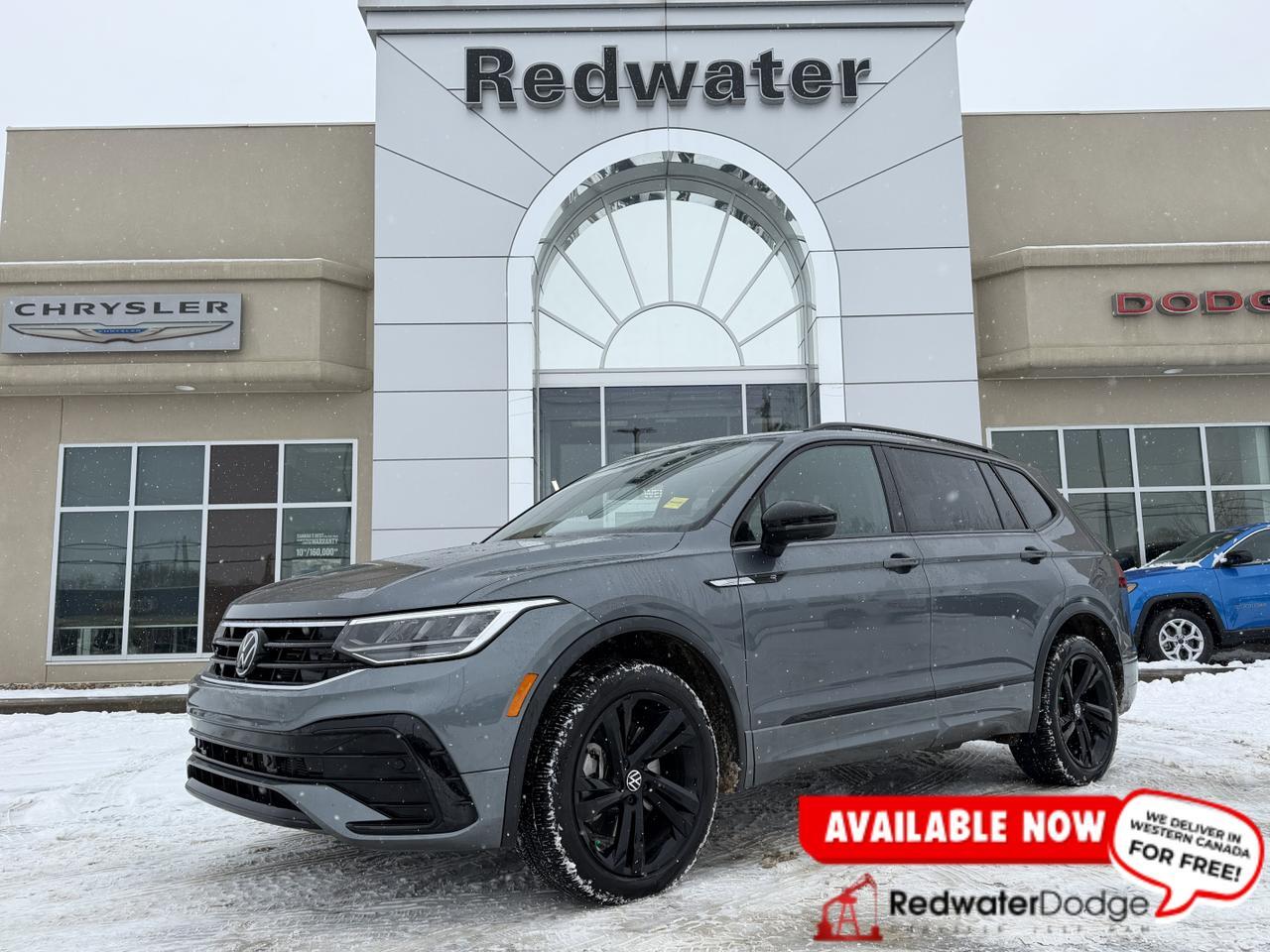 2024 Volkswagen Tiguan Comfortline R-Line Black Edition AWD | Low KMs | 2L Turbo | Backup Camera | Heated Seats