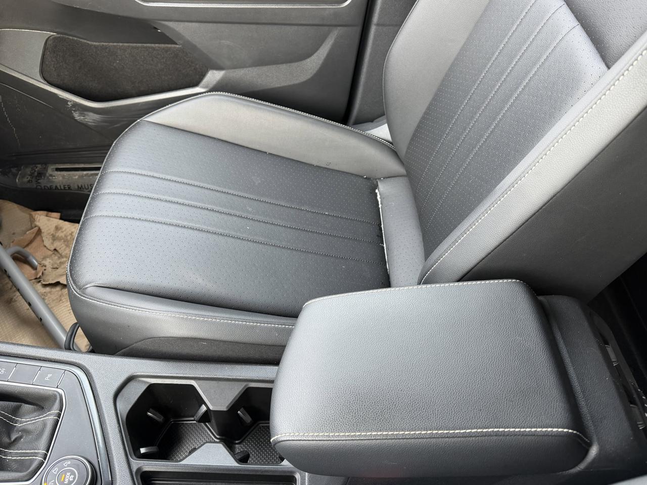 2024 Volkswagen Tiguan Comfortline R-Line Black Edition AWD | Low KMs | 2L Turbo | Backup Camera | Heated Seats Redwater AB