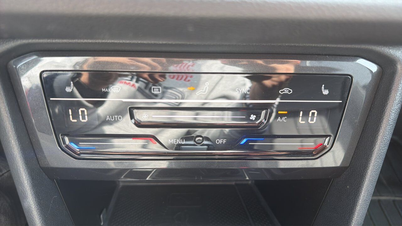 2024 Volkswagen Tiguan Comfortline R-Line Black Edition Sherwood Park AB