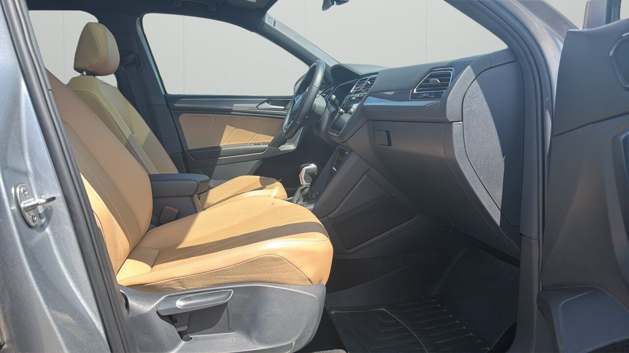 2024 Volkswagen Tiguan Comfortline R-Line Black Edition Sherwood Park AB