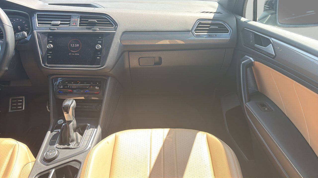 2024 Volkswagen Tiguan Comfortline R-Line Black Edition Sherwood Park AB