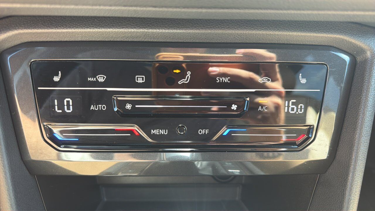 2024 Volkswagen Tiguan Comfortline R-Line Black Edition Sherwood Park AB