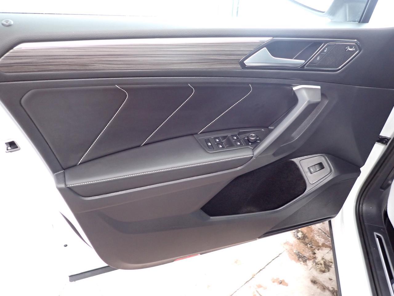 2024 Volkswagen Tiguan Highline R-Line AWD LEATHER NAVI SUNROOF Listowel ON