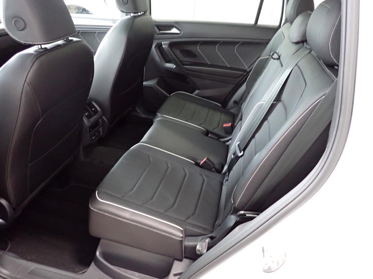 2024 Volkswagen Tiguan Highline R-Line AWD LEATHER NAVI SUNROOF Listowel ON