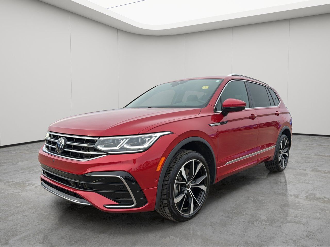 2024 Volkswagen Tiguan Highline R-Line Sherwood Park AB