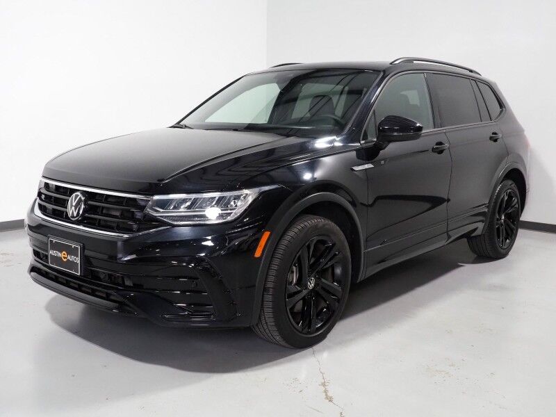 2024 Volkswagen Tiguan SE R-Line Black *ADAPTIVE CRUISE, SAFETY ALERTS, BACKUP-CAMERA, COLOR TOUCHSCREEN, PANORAMA MOONROOF, HEATED SEATS, POWER LIFTGATE, REMOTE START, 19 INCH ALLOYS, WIRELESS CHARGING, ANDROID & APPLE Round Rock TX