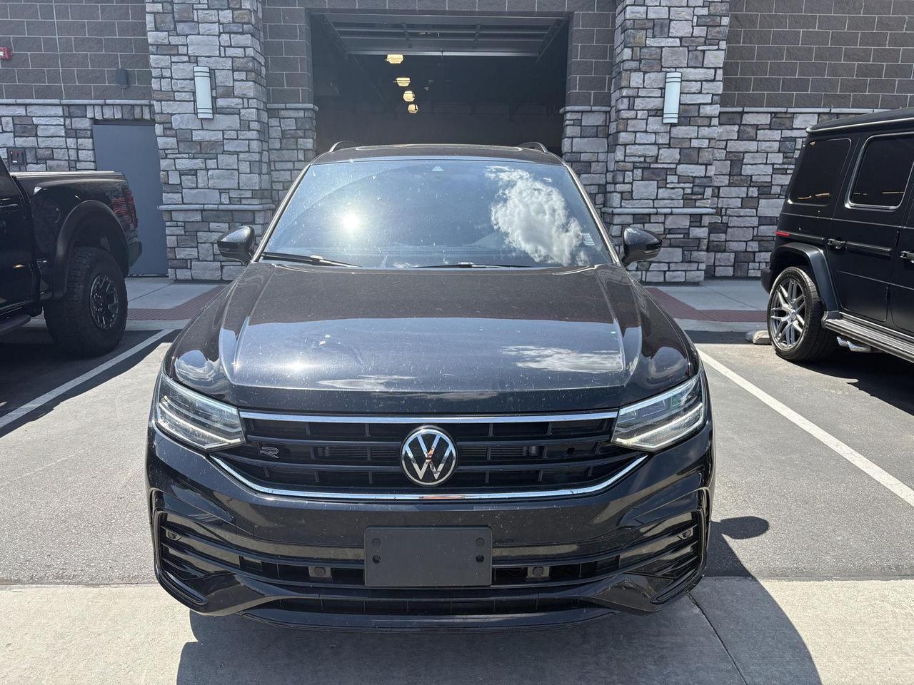 2024 Volkswagen Tiguan SE R-Line Black Parker CO