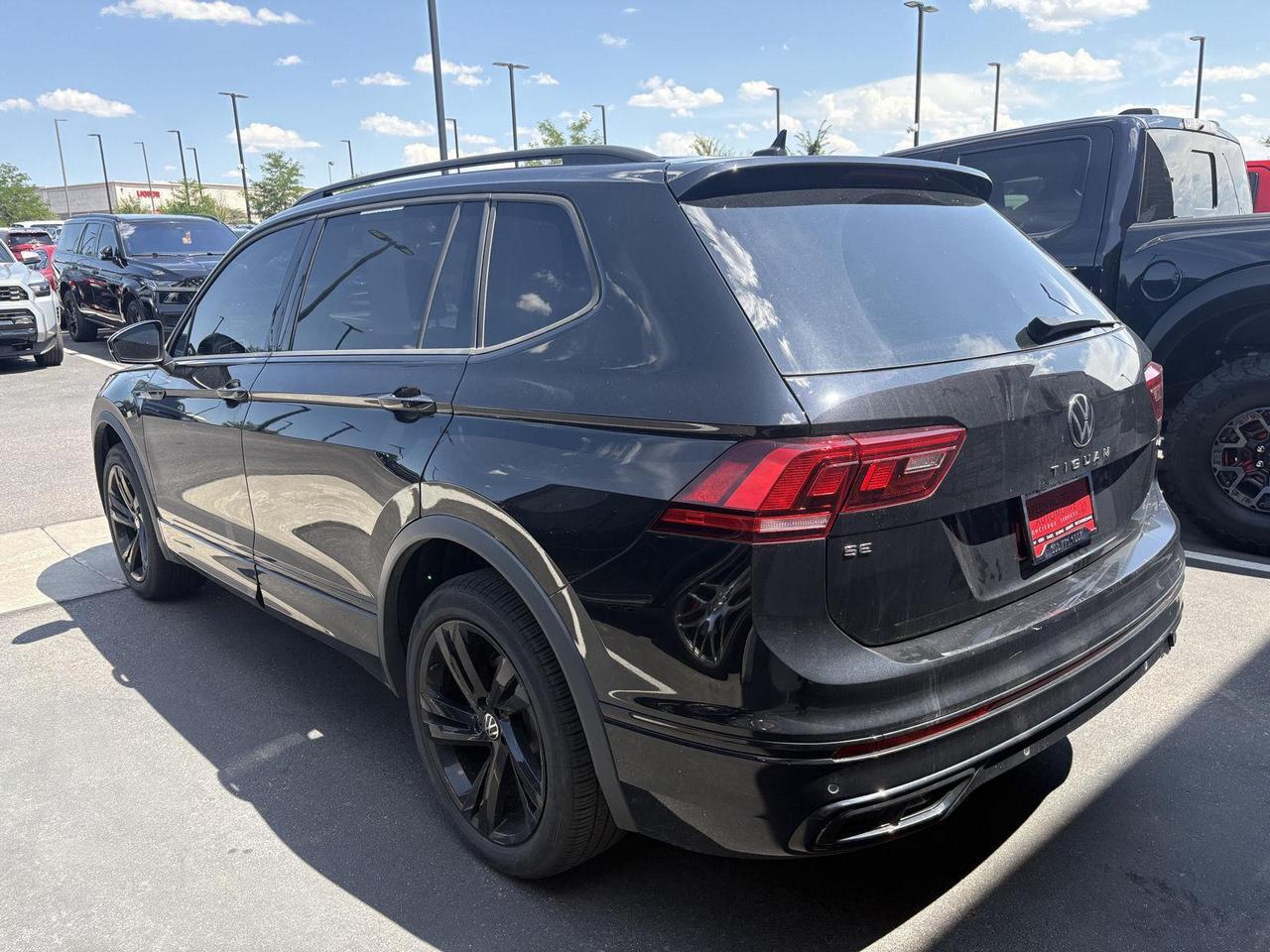 2024 Volkswagen Tiguan SE R-Line Black Parker CO