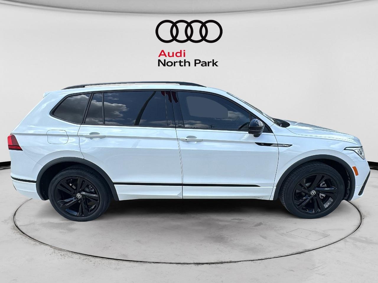 2024 Volkswagen Tiguan SE R-Line Black  Selma TX
