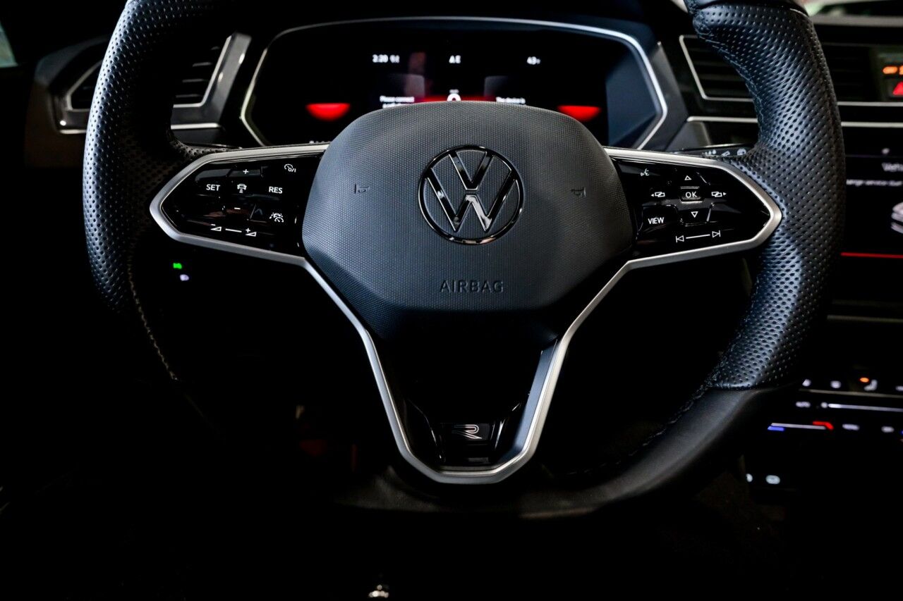 2024 Volkswagen Tiguan SE R-Line Black Springfield NJ