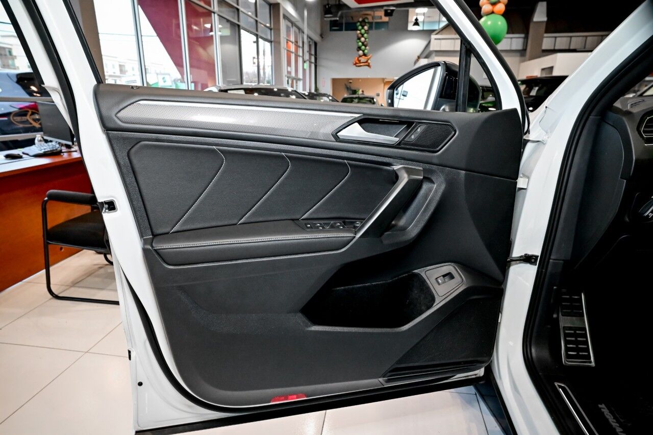 2024 Volkswagen Tiguan SE R-Line Black Springfield NJ