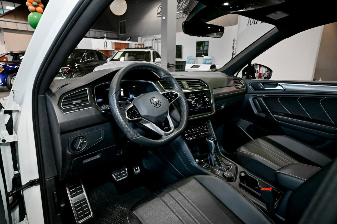 2024 Volkswagen Tiguan SE R-Line Black Springfield NJ