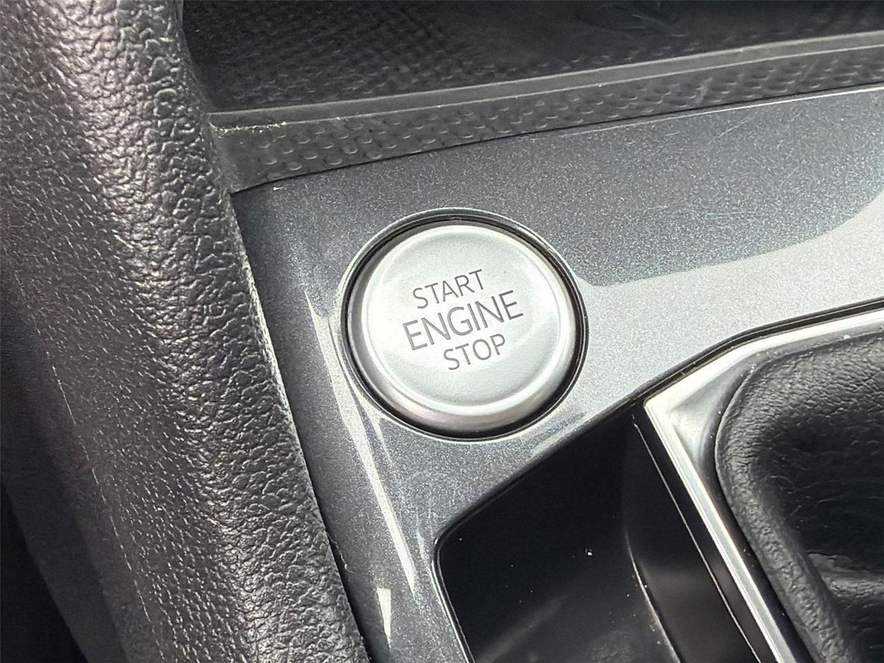 2024 Volkswagen Tiguan SE R-Line Black Hagerstown MD
