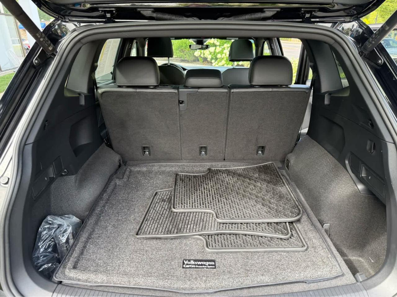 2024 Volkswagen Tiguan SE R-Line Black Wellesley MA