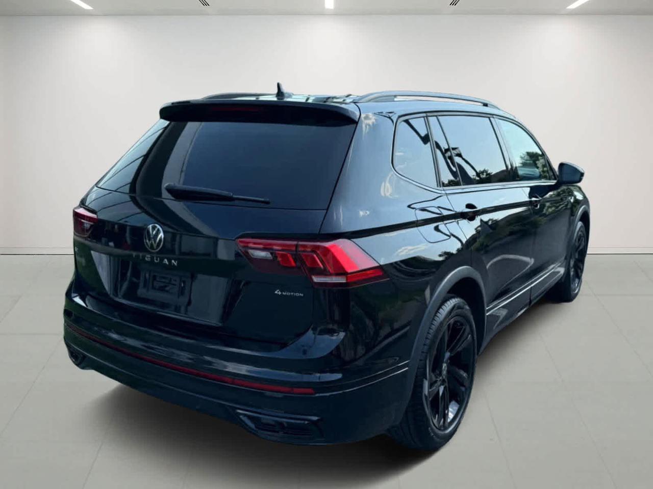 2024 Volkswagen Tiguan SE R-Line Black Wellesley MA