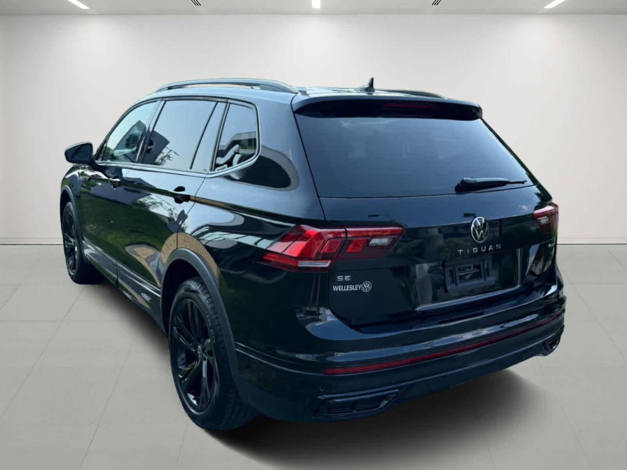 2024 Volkswagen Tiguan SE R-Line Black Wellesley MA