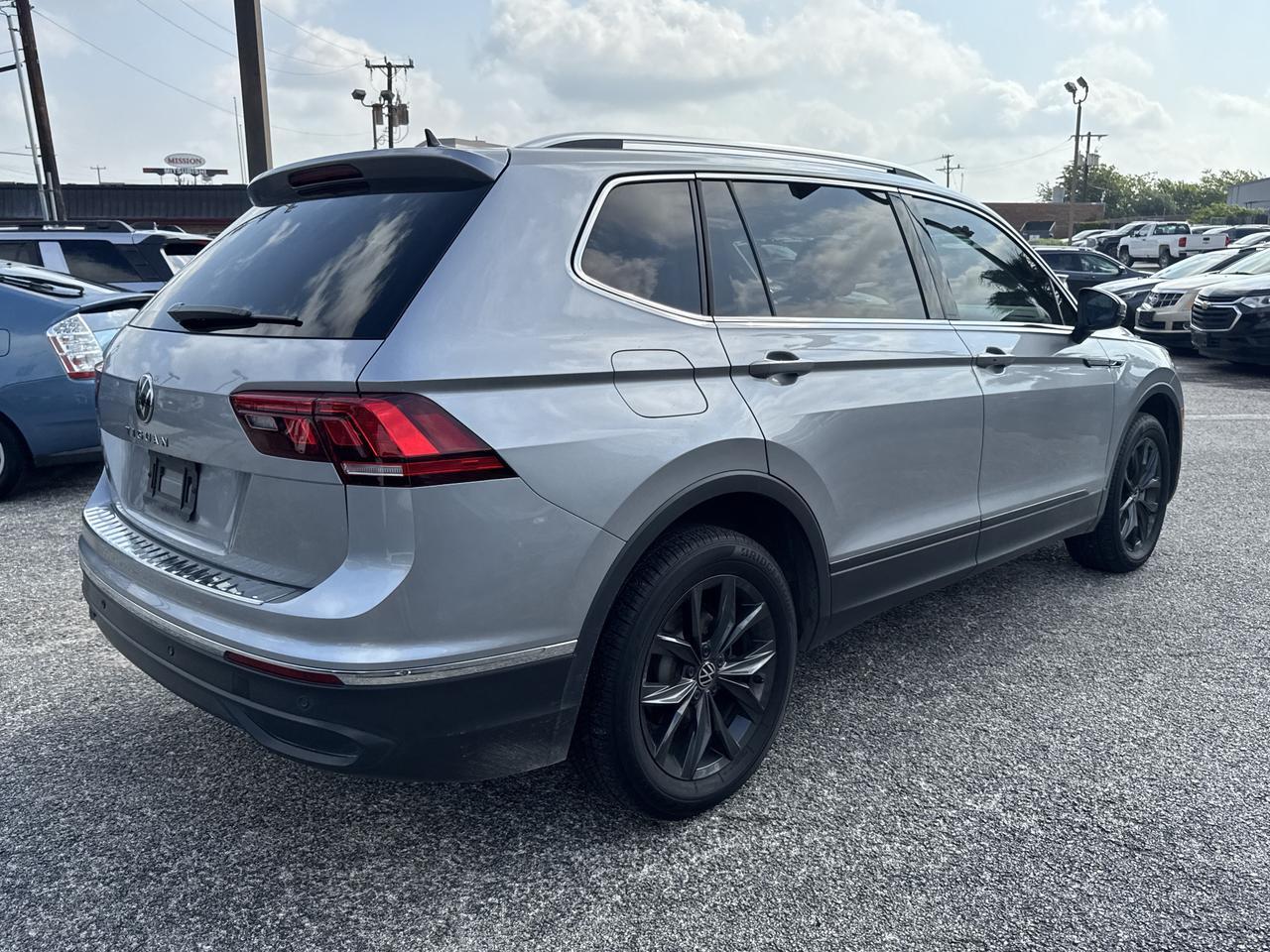 2024 Volkswagen Tiguan SE