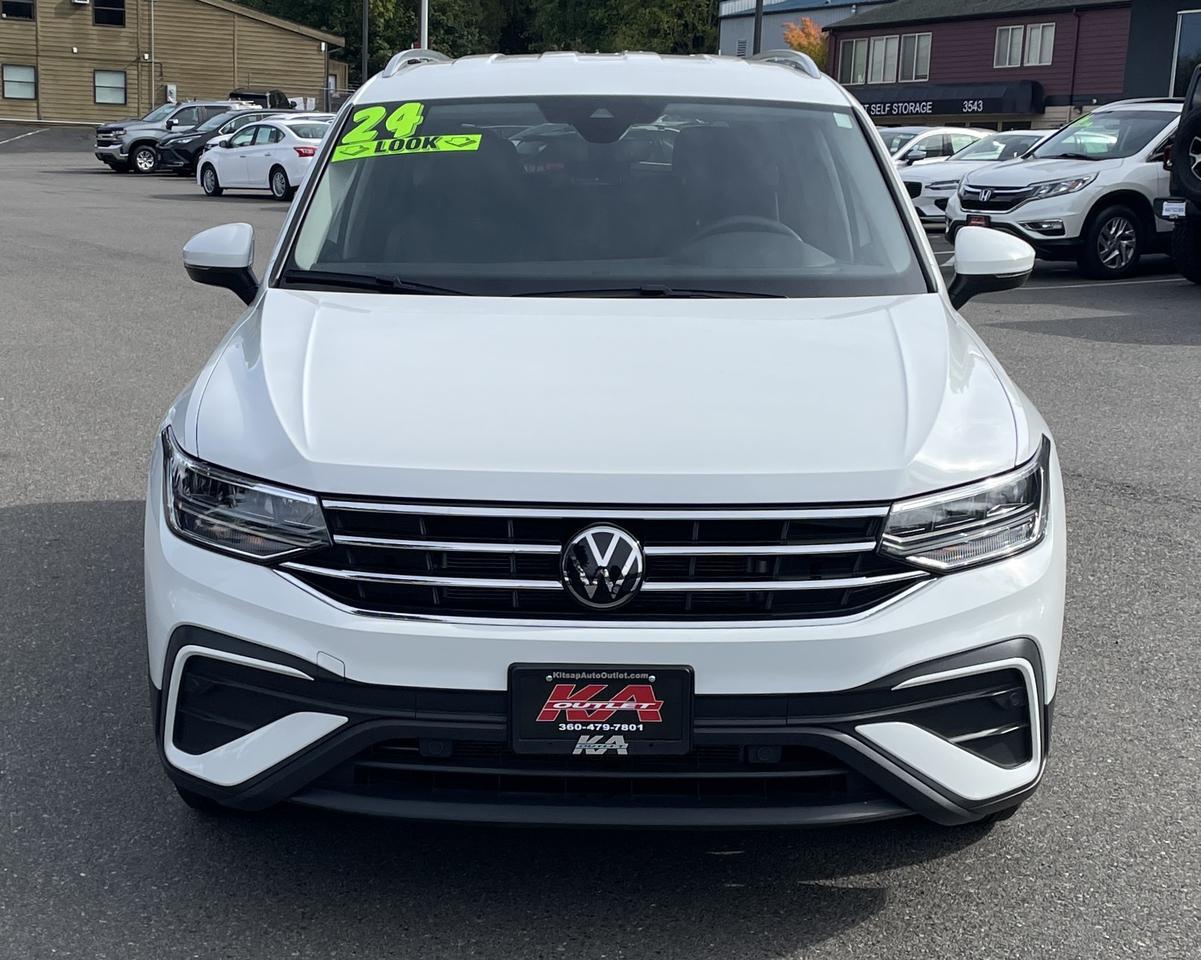 2024 Volkswagen Tiguan SE Sport Utility 4D