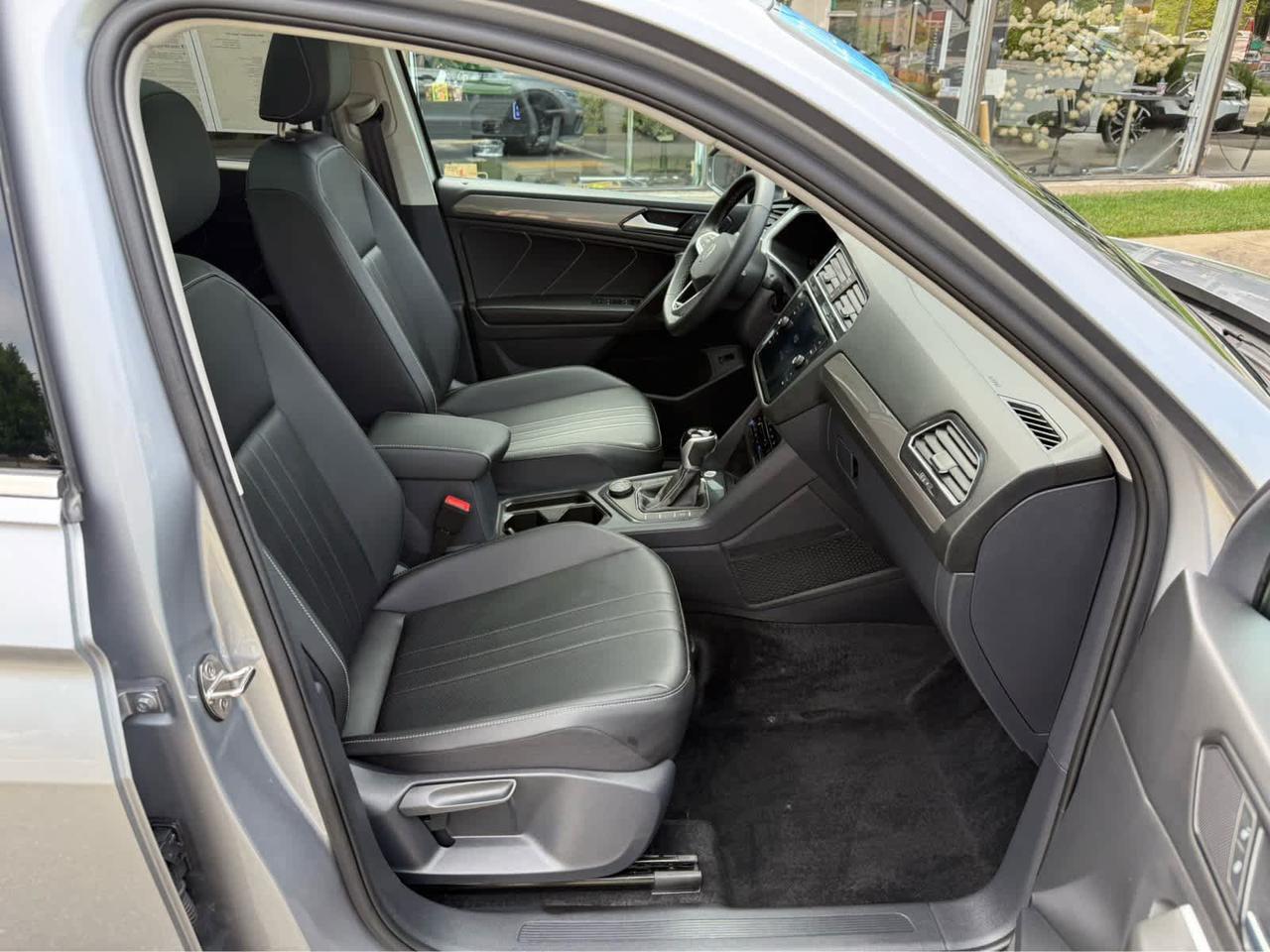 2024 Volkswagen Tiguan SE Wellesley MA
