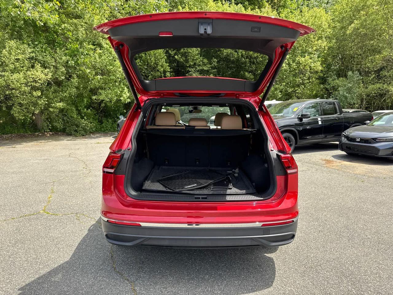 2024 Volkswagen Tiguan SE Dartmouth MA