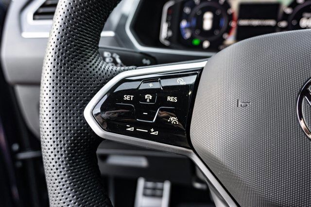 2024 Volkswagen Tiguan SEL R-Line  Selma TX