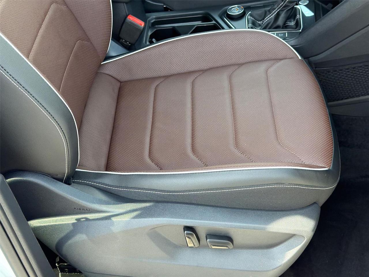 2024 Volkswagen Tiguan SEL R-Line Hagerstown MD