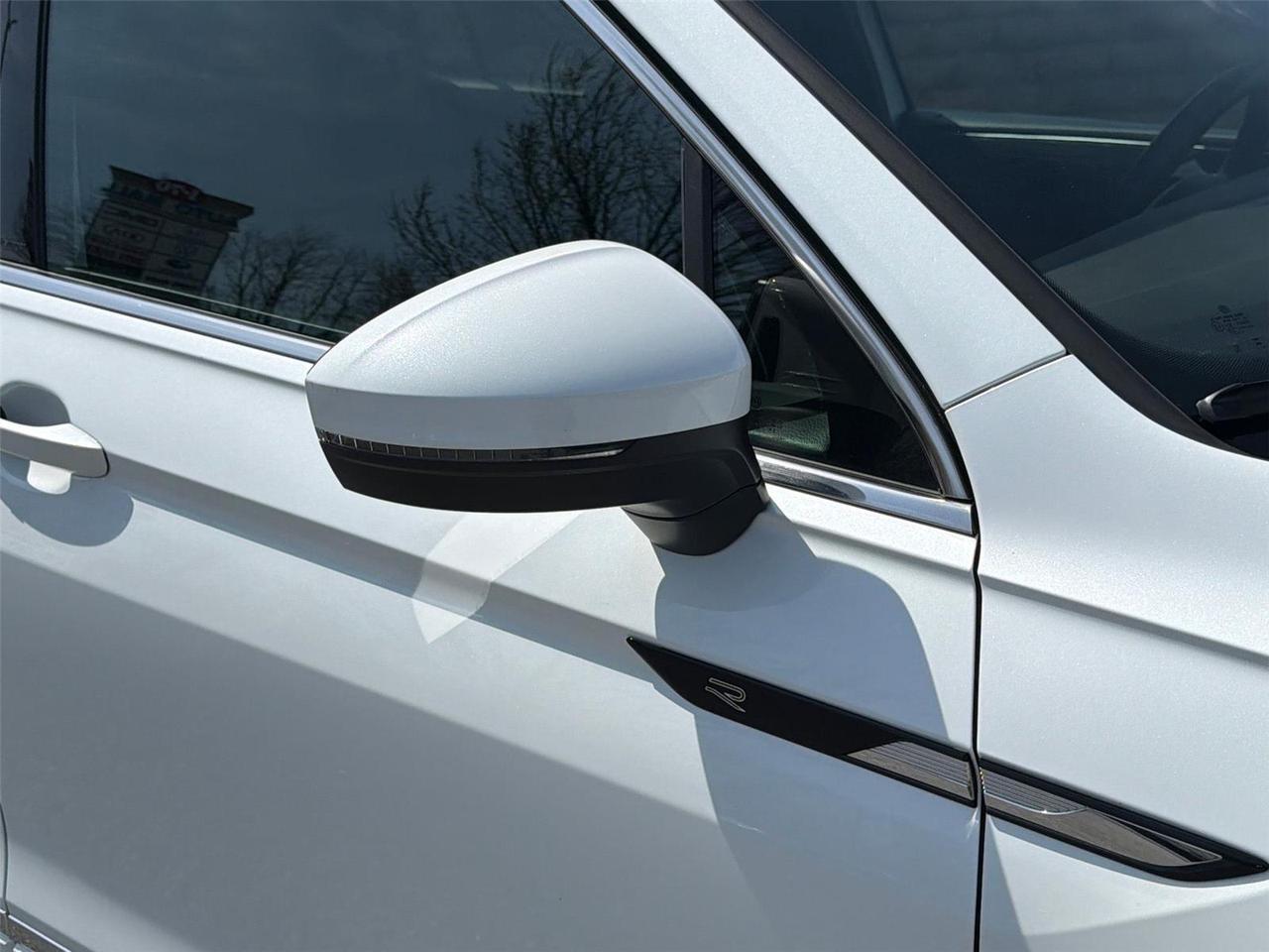 2024 Volkswagen Tiguan SEL R-Line Hagerstown MD