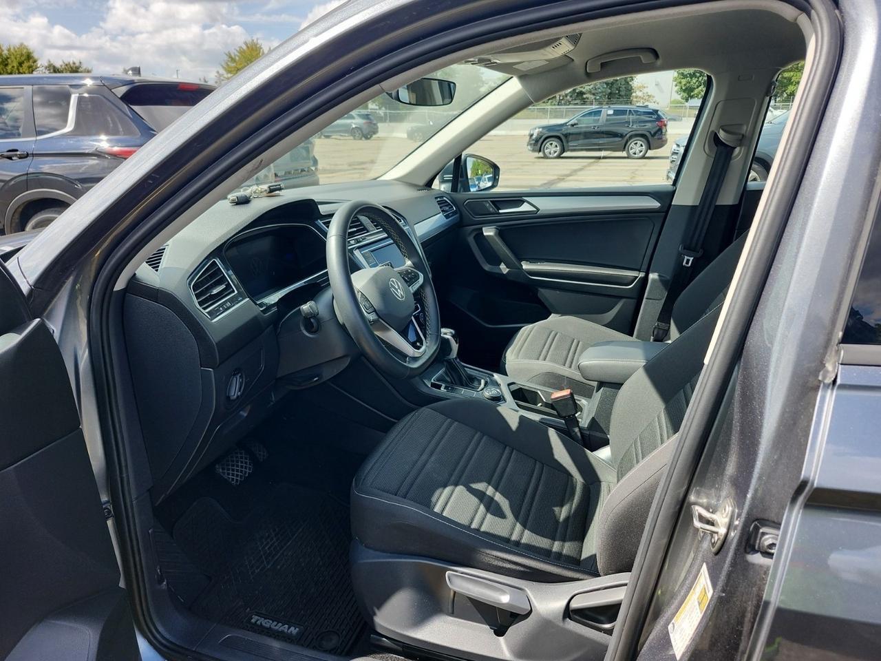 2024 Volkswagen Tiguan Trendline BACKUPCAM AWD BLUETOOTH ONEOWNER Toronto ON