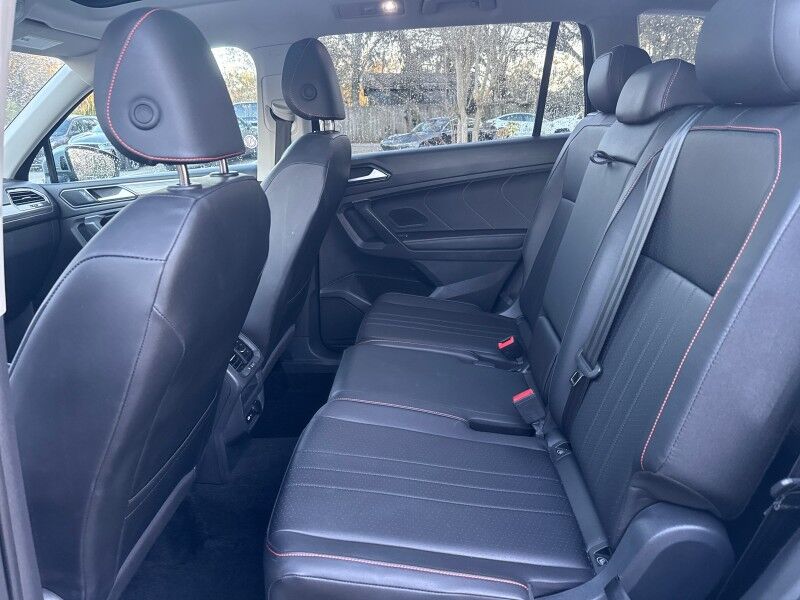 2024 Volkswagen Tiguan Wolfsburg Edition w/THREE-ROW LTHR & PANO SUNROOF Seffner FL