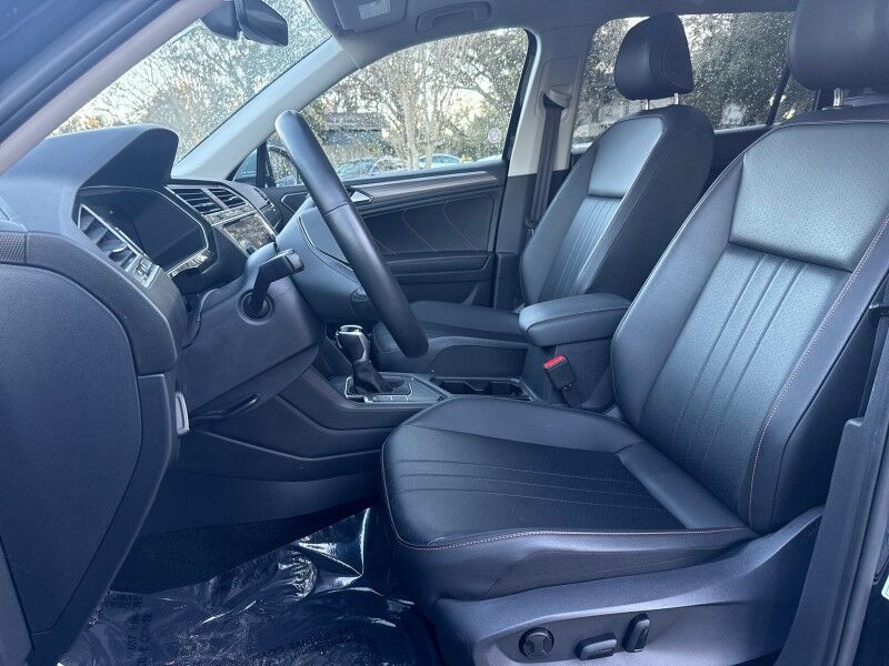 2024 Volkswagen Tiguan Wolfsburg Edition w/THREE-ROW LTHR & PANO SUNROOF Seffner FL