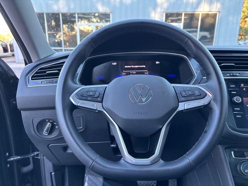 2024 Volkswagen Tiguan Wolfsburg Edition w/THREE-ROW LTHR & PANO SUNROOF Seffner FL