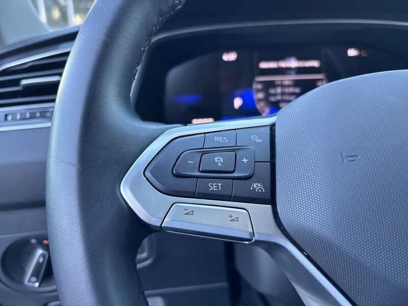 2024 Volkswagen Tiguan Wolfsburg Edition w/THREE-ROW LTHR & PANO SUNROOF Seffner FL