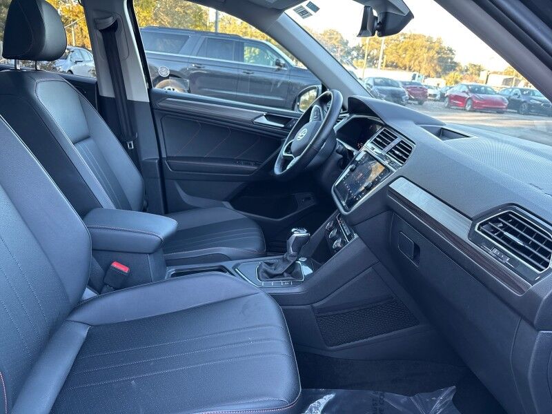 2024 Volkswagen Tiguan Wolfsburg Edition w/THREE-ROW LTHR & PANO SUNROOF Seffner FL