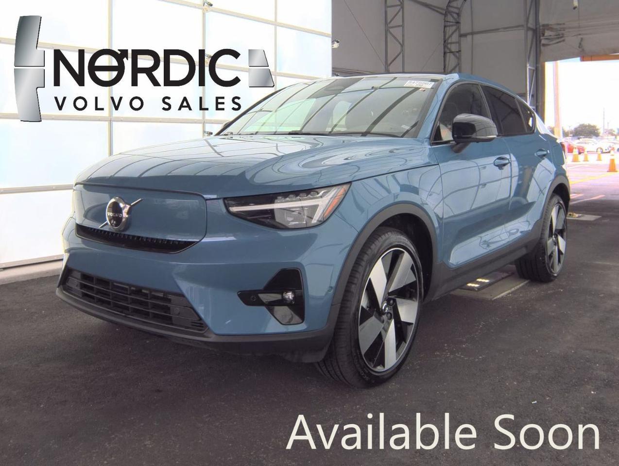 2024 Volvo C40 Recharge P8 Long Range 297mi* ULTIMATE w/Harman Kardon, Pilot Assist, Heat Pump, 4 Heated Seats & Wheel Portland OR
