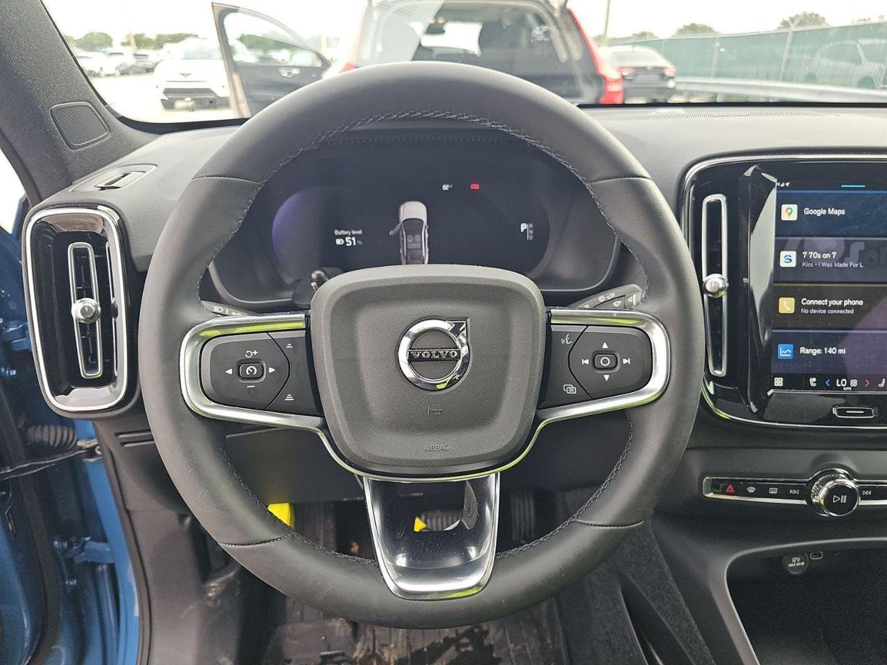 2024 Volvo C40 Recharge P8 Long Range 297mi* ULTIMATE w/Harman Kardon, Pilot Assist, Heat Pump, 4 Heated Seats & Wheel Portland OR