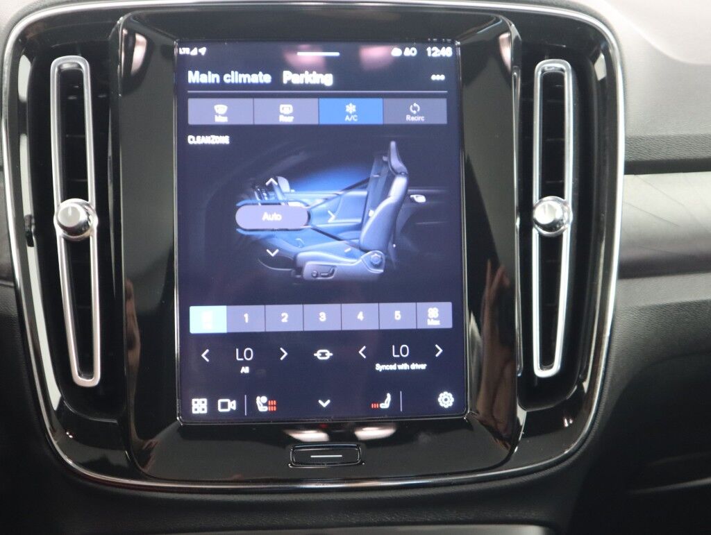 2024 Volvo C40 Recharge Pure Electric Twin AWD Core Maumee OH