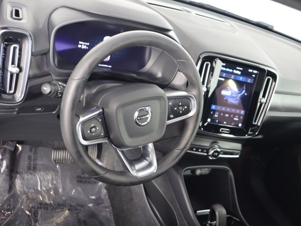 2024 Volvo C40 Recharge Pure Electric Twin AWD Core Maumee OH